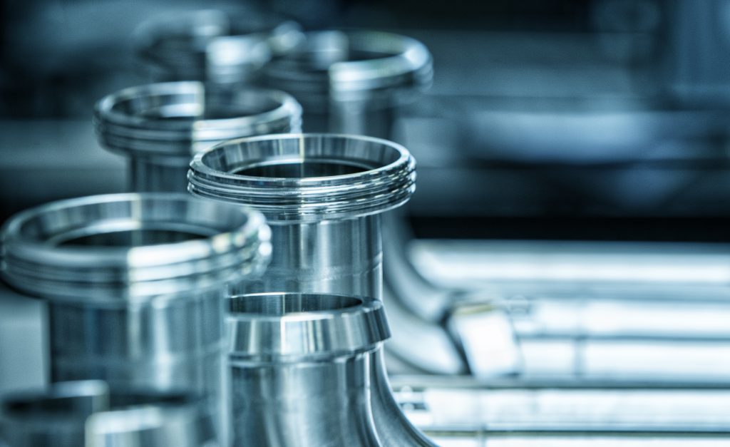 Precision CNC tube bending under cleanroom conditions